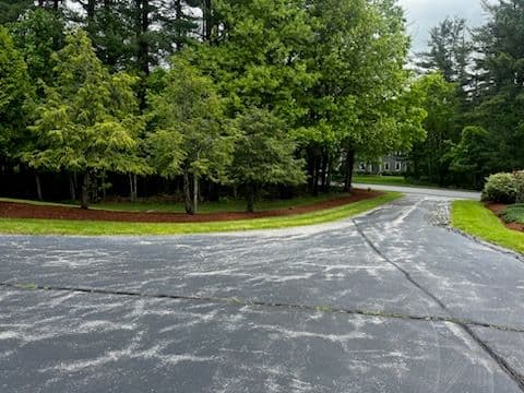 Gallery photos for Lush Landscaping Revamp in North Salem NH: Image #3