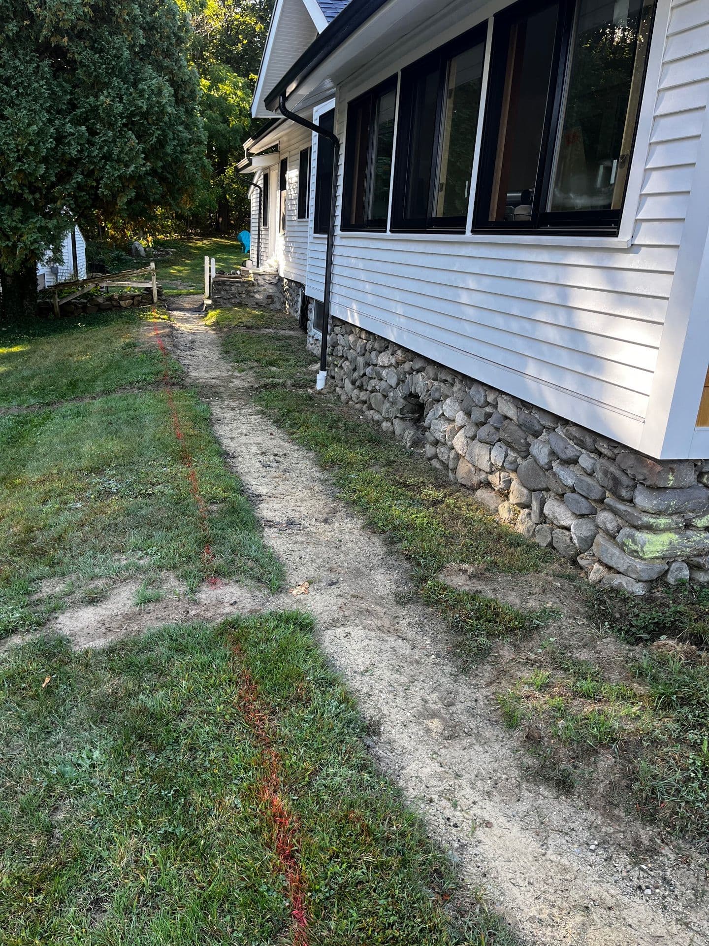 Gallery photos for Curb Appeal Boost with Cobblestone Edging and Stones: Image #3